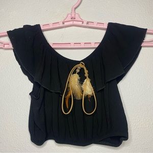 Tres Bien | Women’s Black Crop Top Size L Petite